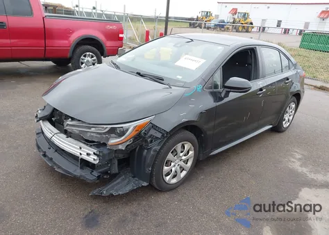 2020 Toyota Corolla Le z USA, uszkodzony, nr VIN JTDEPRAE9LJ097438